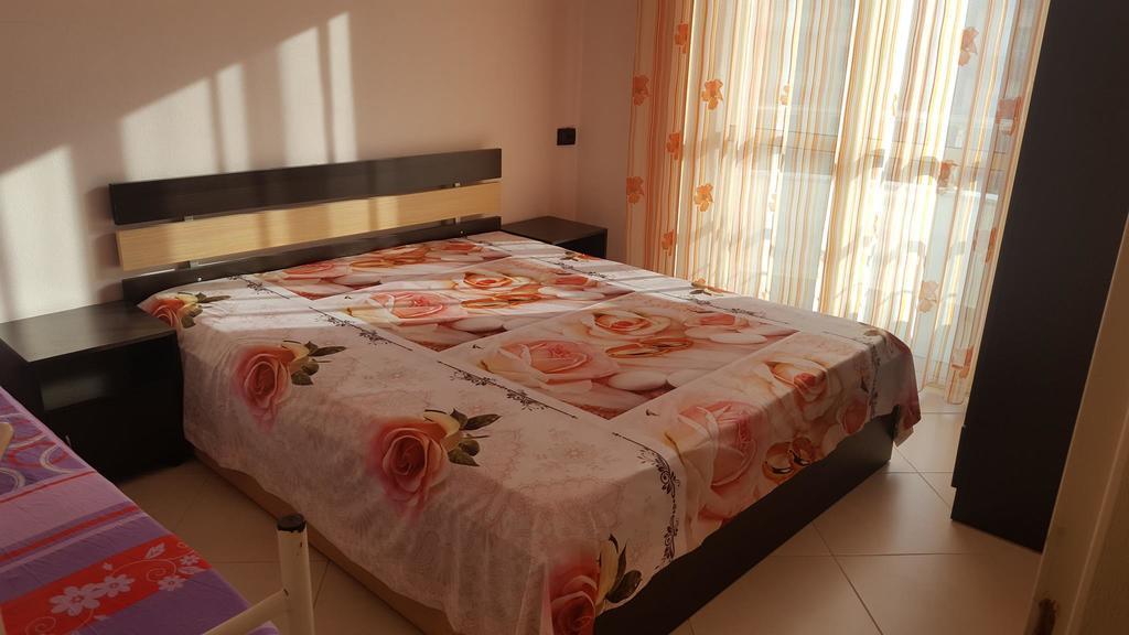 Faik Shehu Apartments Дуррес Экстерьер фото