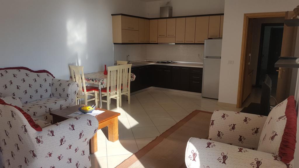 Faik Shehu Apartments Дуррес Экстерьер фото