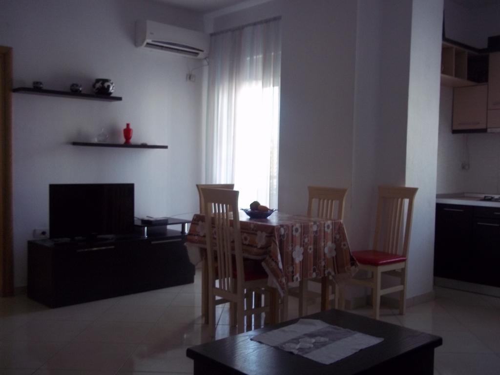 Faik Shehu Apartments Дуррес Экстерьер фото