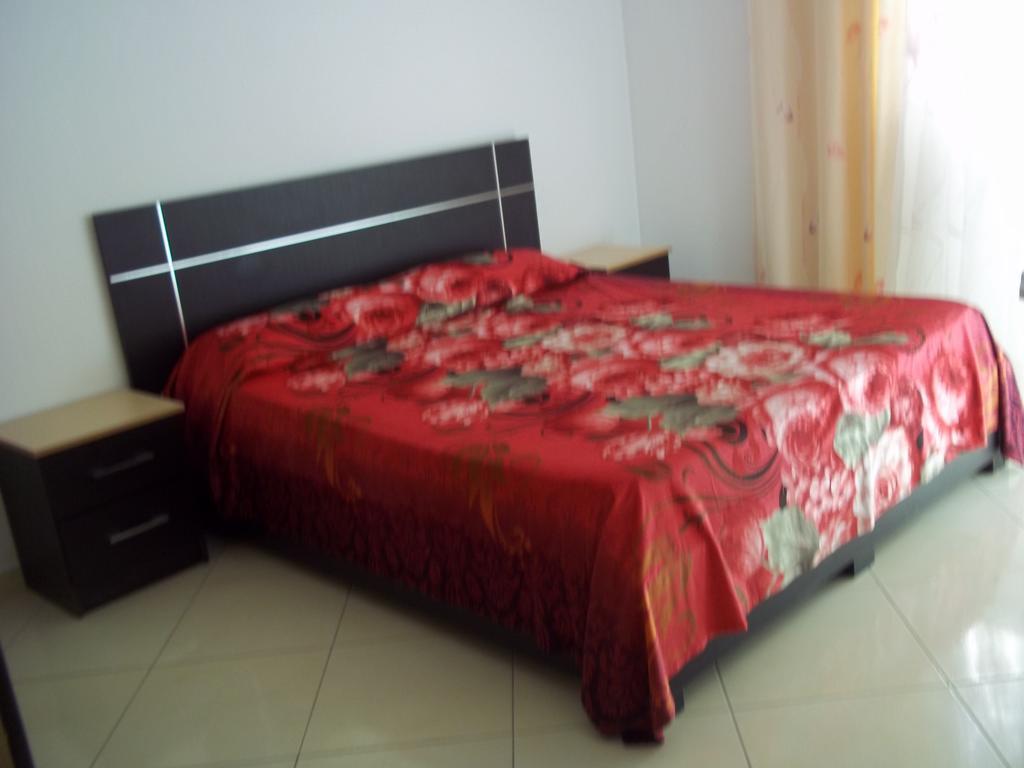 Faik Shehu Apartments Дуррес Экстерьер фото