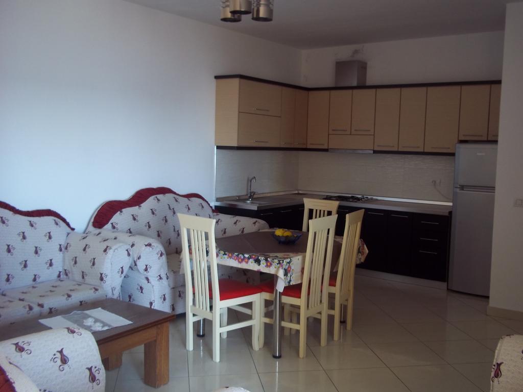 Faik Shehu Apartments Дуррес Экстерьер фото
