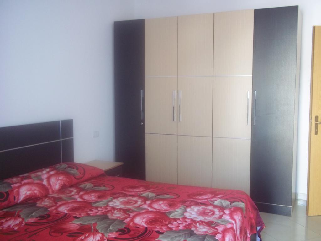 Faik Shehu Apartments Дуррес Экстерьер фото